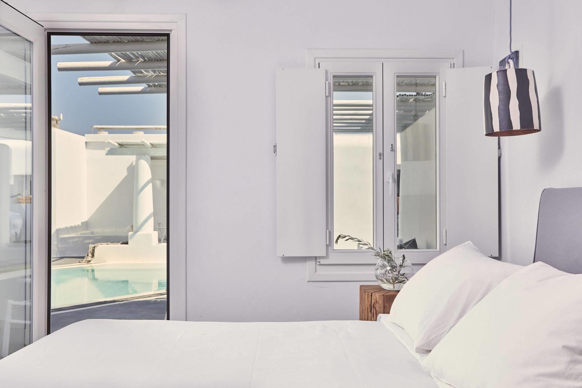 Boho Suites Santorini Perivolos  Eksteriør billede